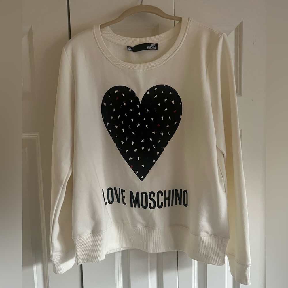 Love Moschino sweatshirt size L woman’s